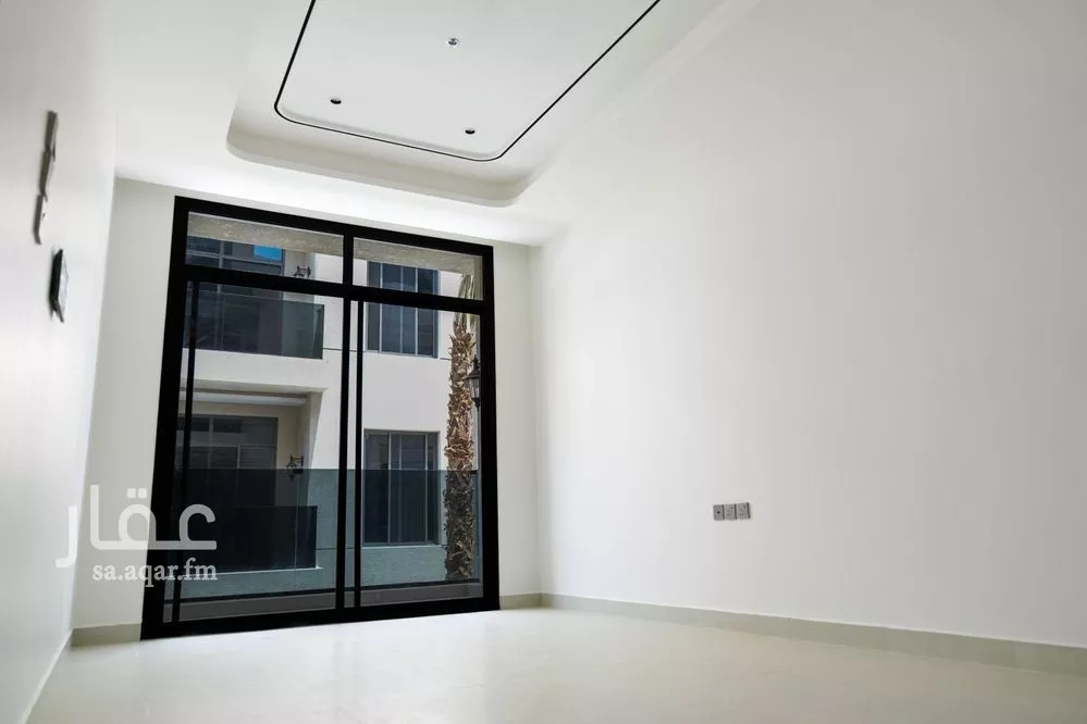 شقة 5 غرف في الرمال 2