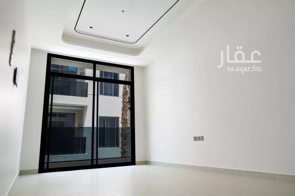 شقة 4 غرف في الرمال 5