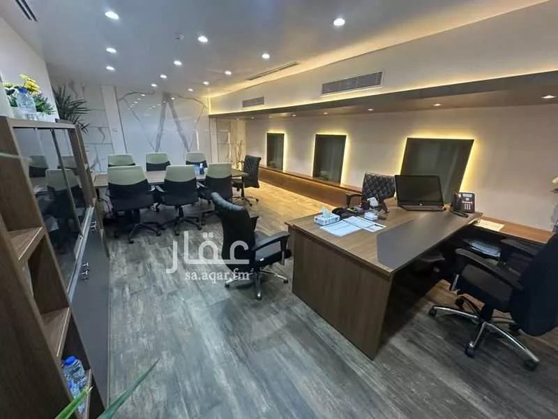 عمارة 7632 م² في النخيل 2