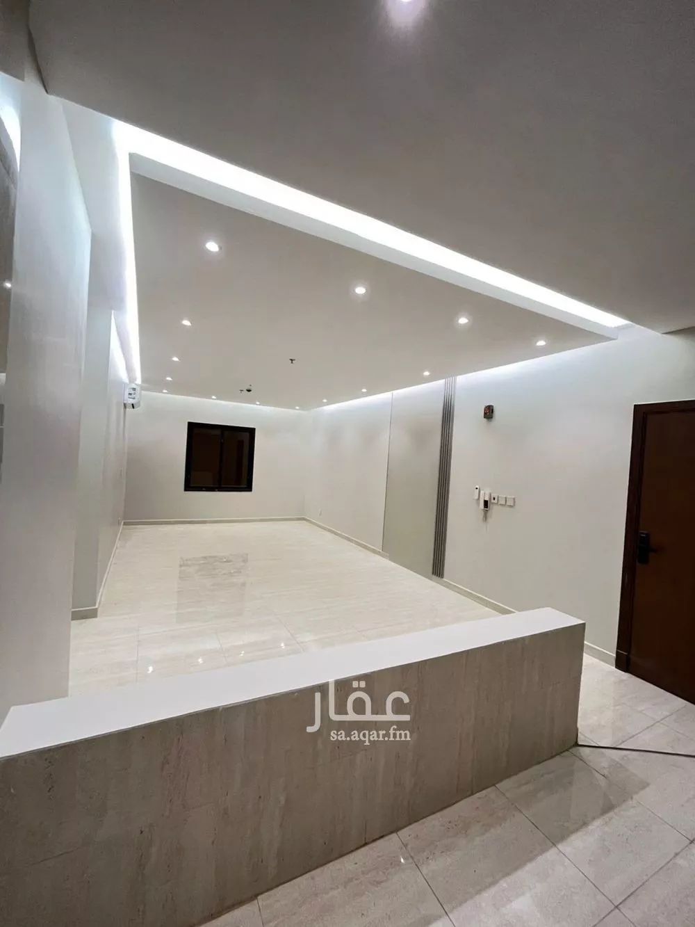 شقة 3 غرف في الحمرا 5