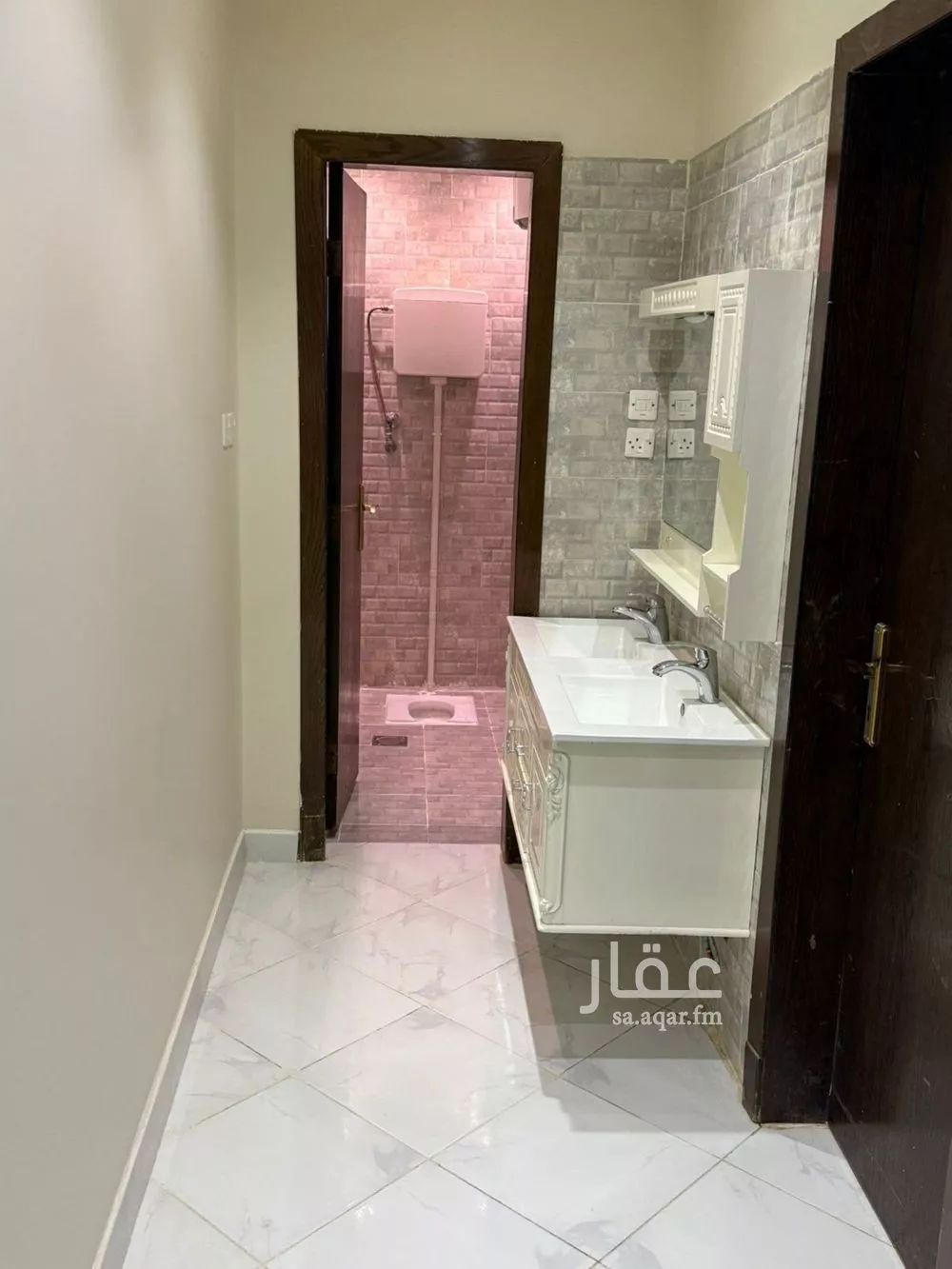 4 bedroom apartment in Dhahrat Laban 2