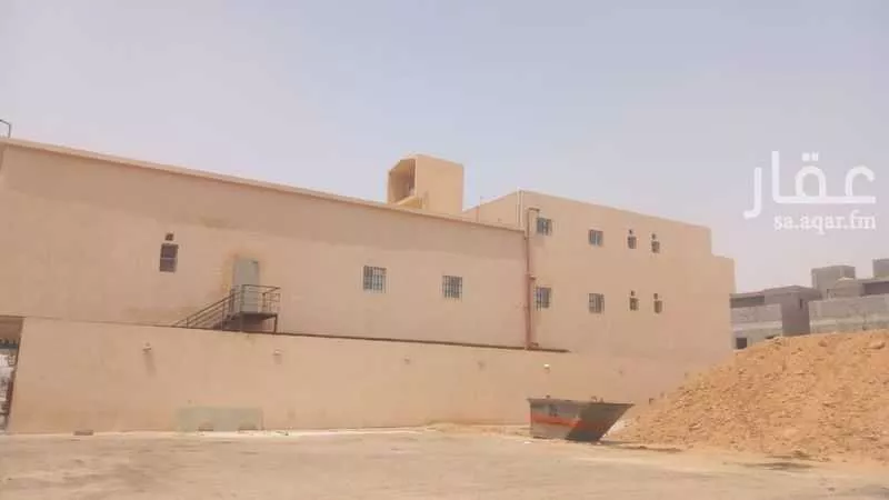 عمارة 2343 م² في الجنادرية 2