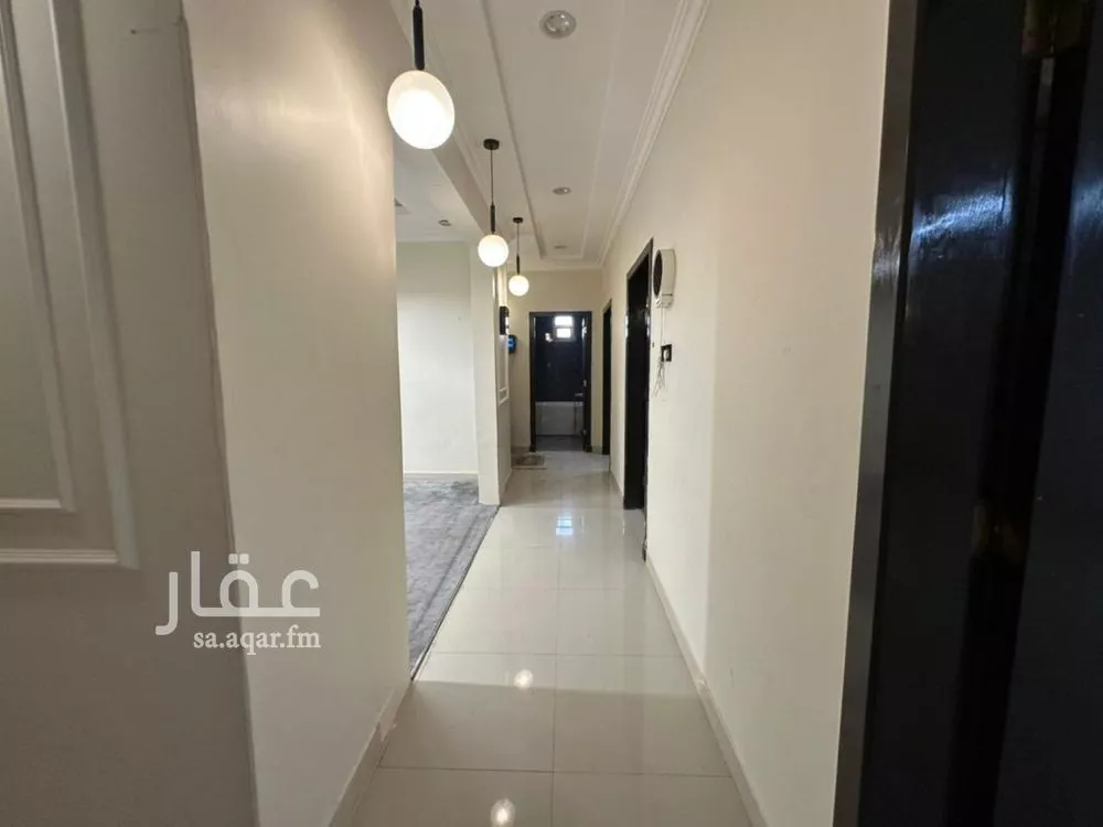 4 bedroom apartment in Irqah, Riyadh 7