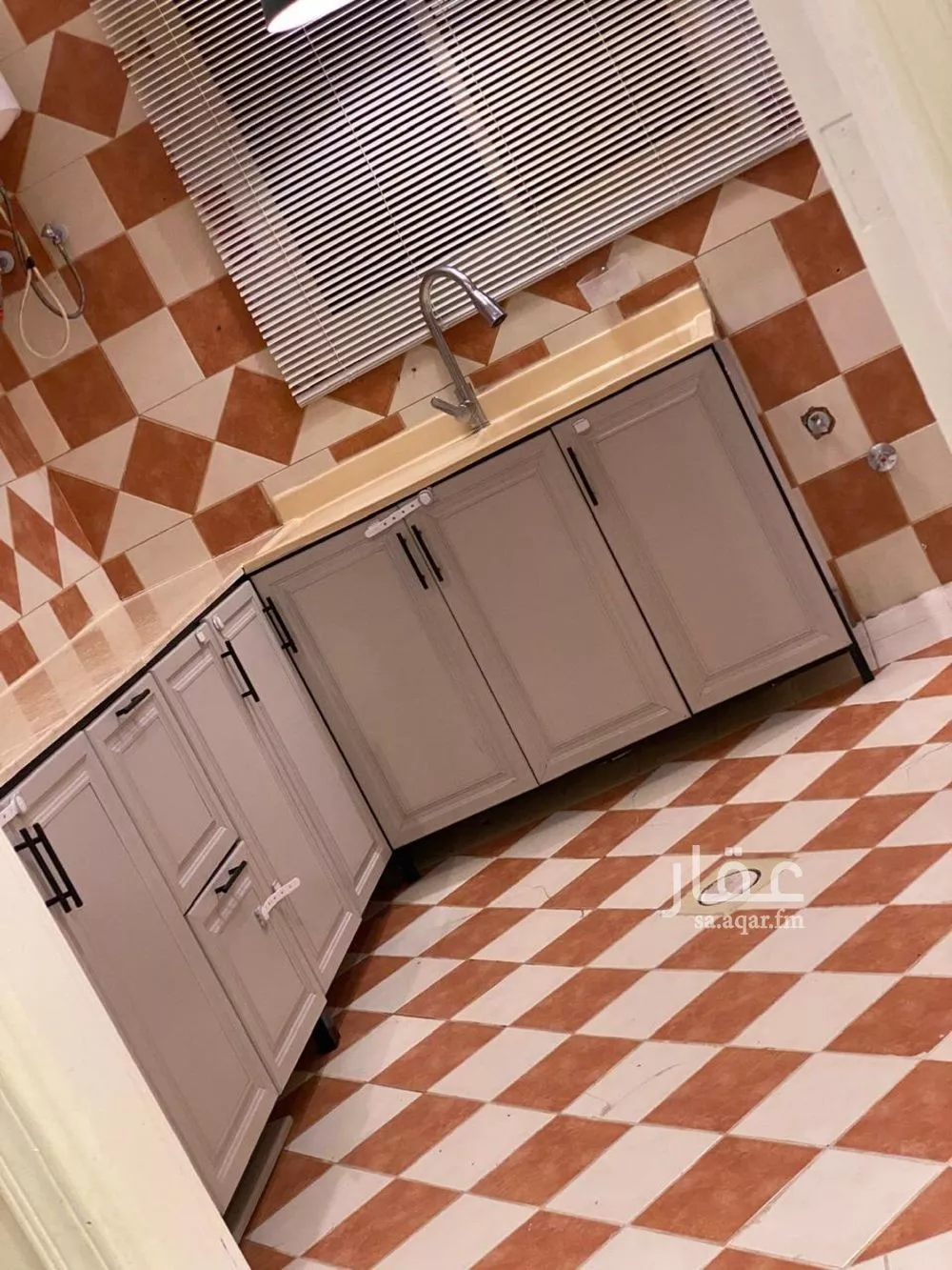 3 bedroom apartment in Dhahrat Laban 5