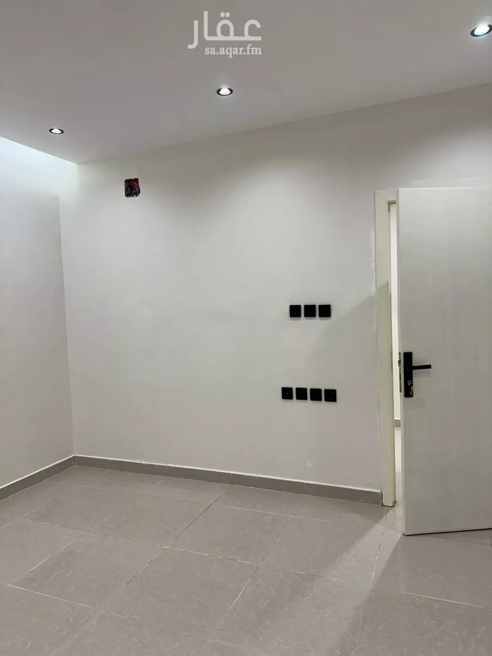 شقة 4 غرف في ظهرة لبن 2