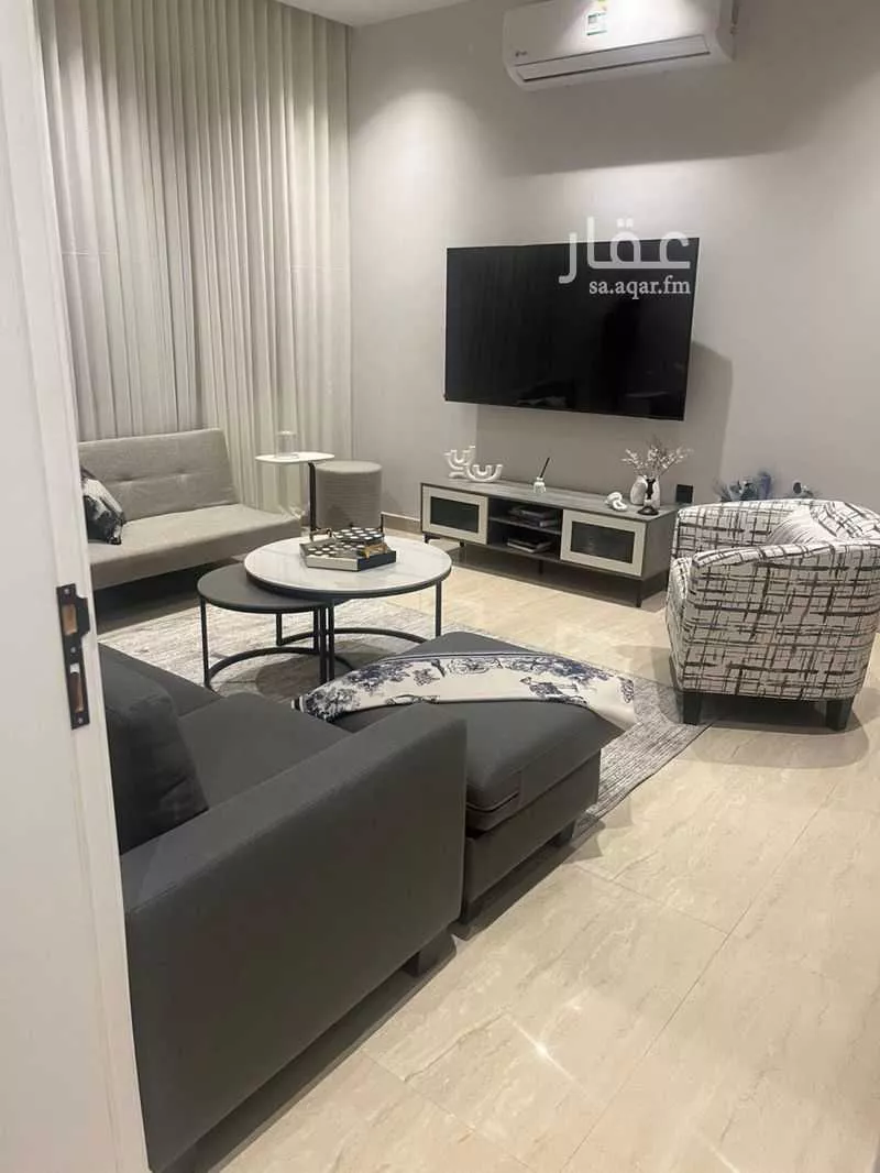 شقة 4 غرف في الملقا 4