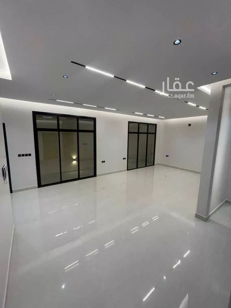 فيلا 8 غرف في الخليج 4