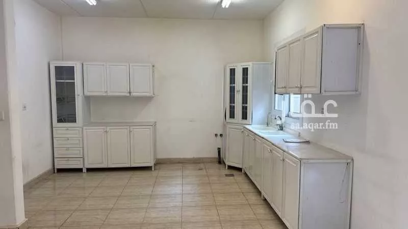 فيلا 4 غرف في الرياض 3