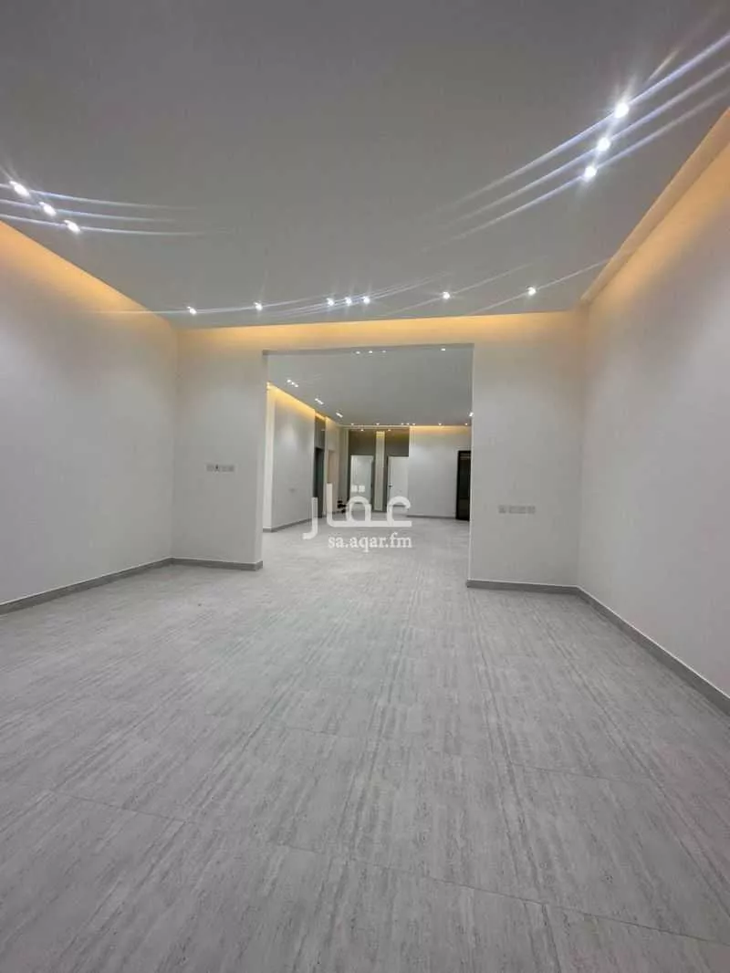 فيلا 8 غرف في الرمال 2