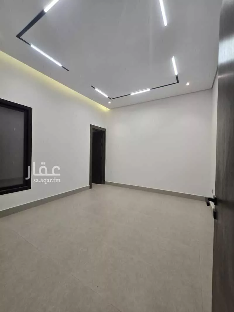 6 bedroom villa in Al Rimal 5