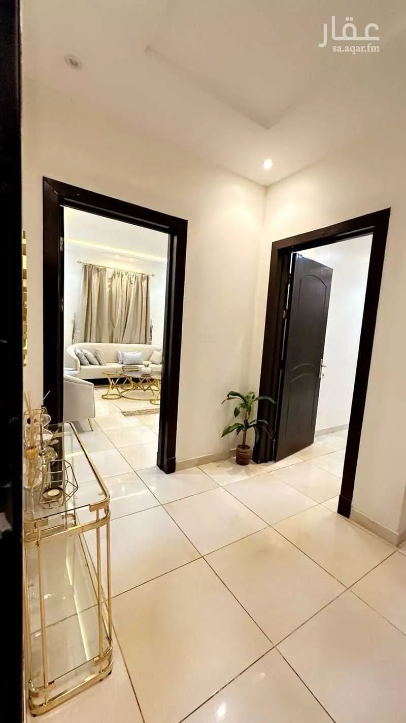 شقة 3 غرف في الرمال 5