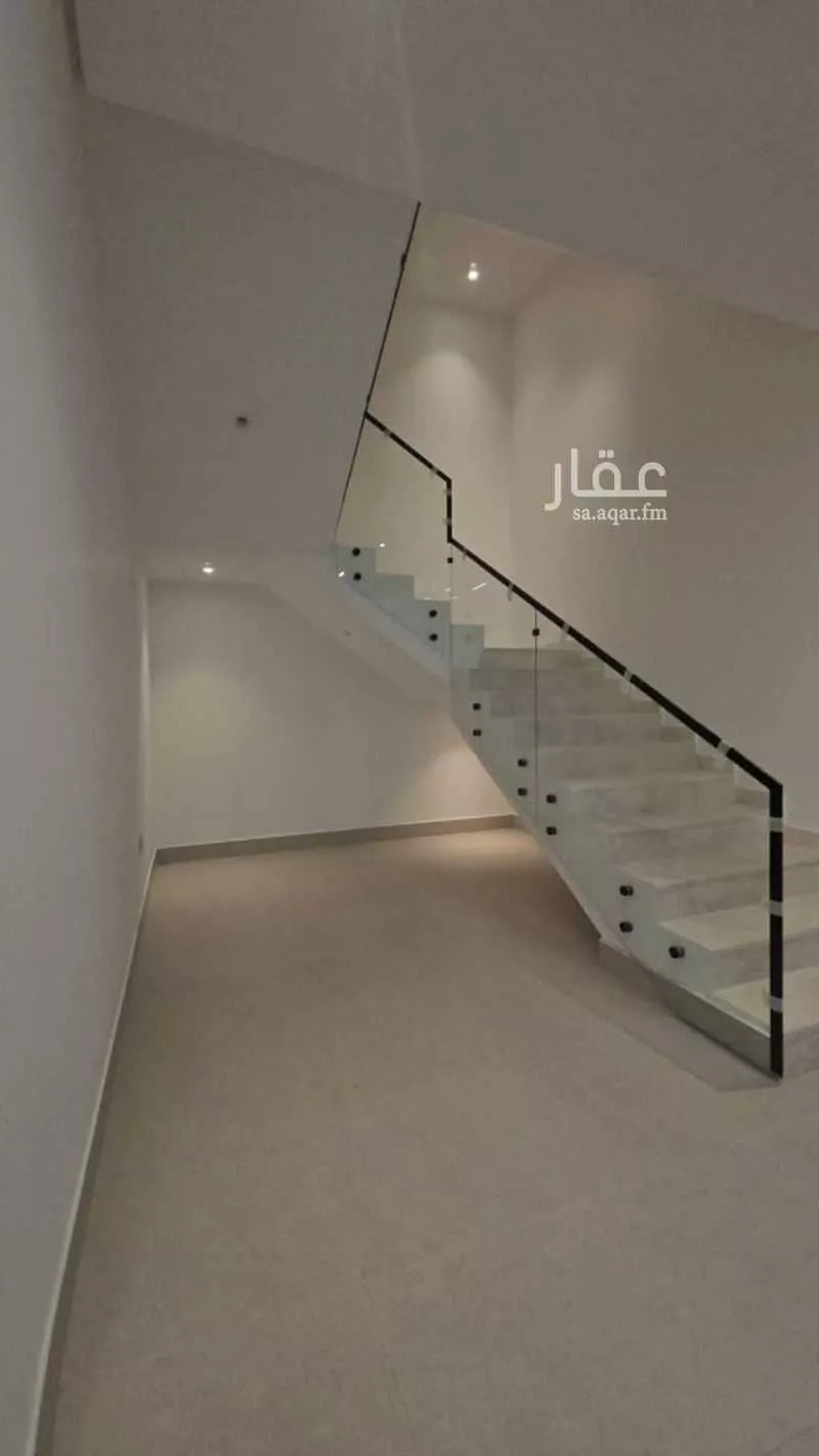 6 bedroom villa in Al Rimal 1