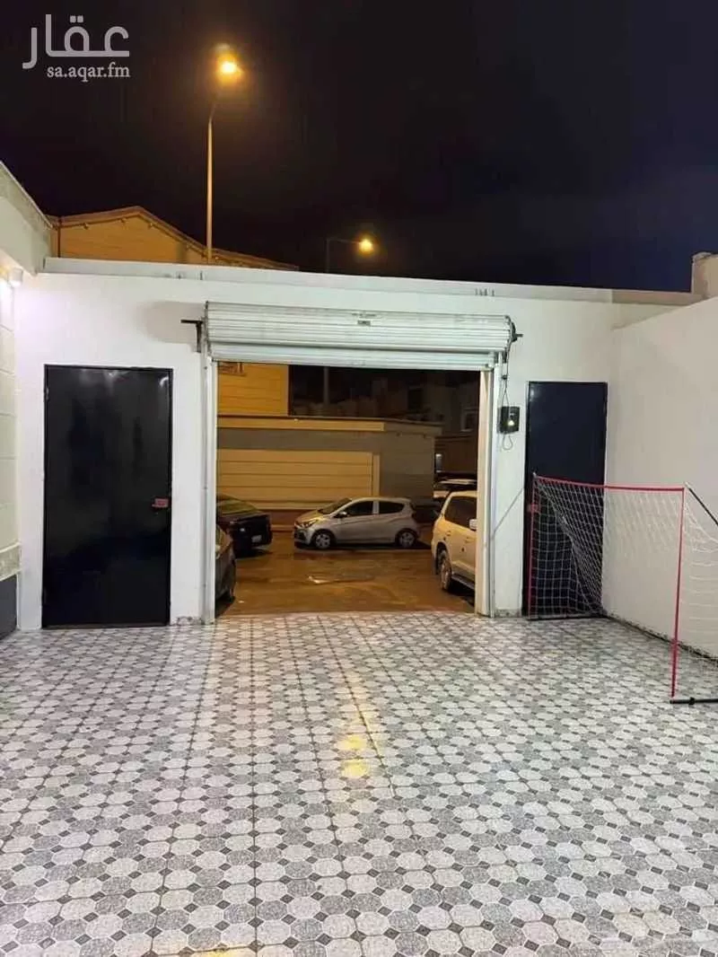 دور 18 غرف في الرمال 1