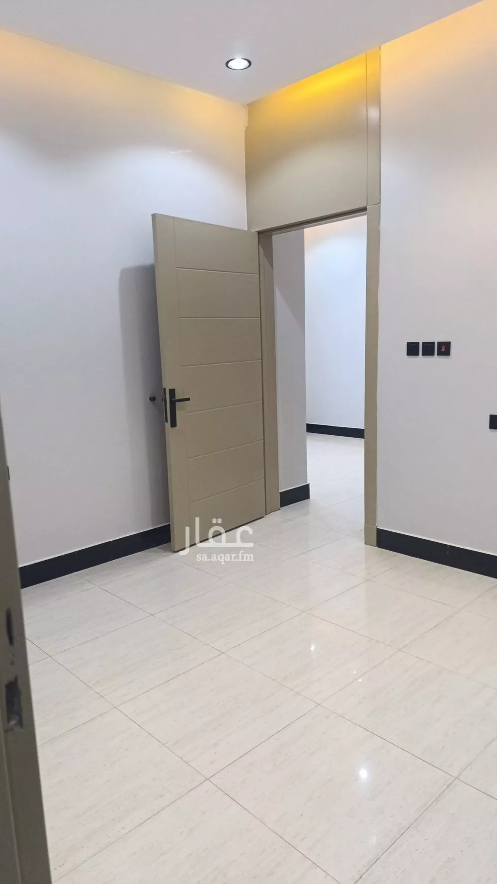 دور 5 غرف في عكاظ 5