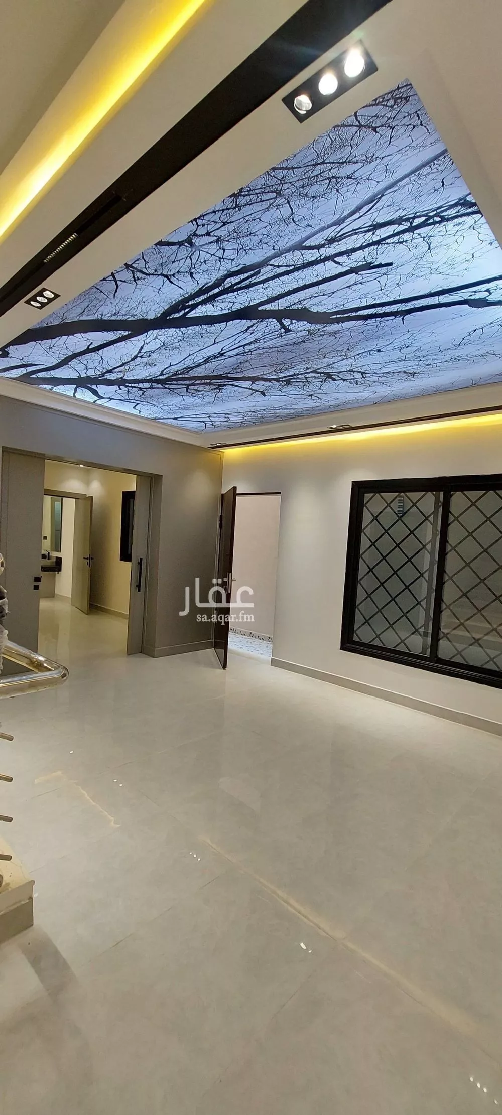 5 bedroom apartment in Taibah 4