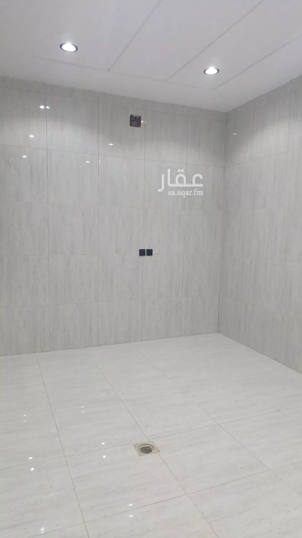 فيلا 5 غرف في عكاظ 4