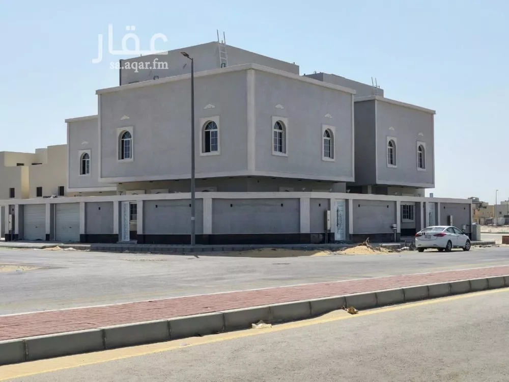 فيلا 8 غرف في اللؤلؤ