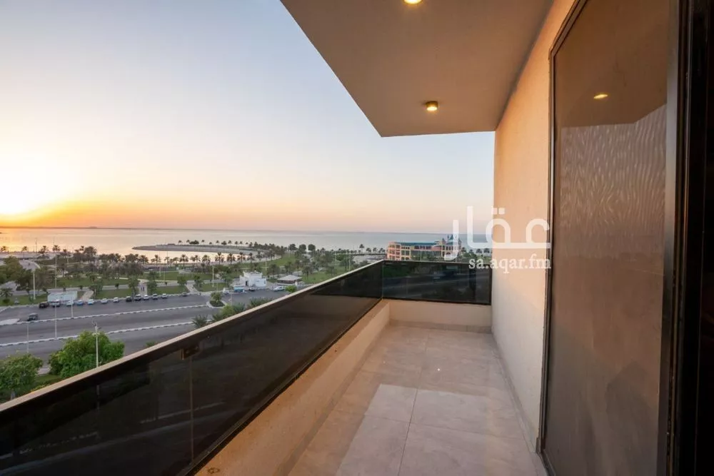شقة 4 غرف في الشاطئ الغربي 4