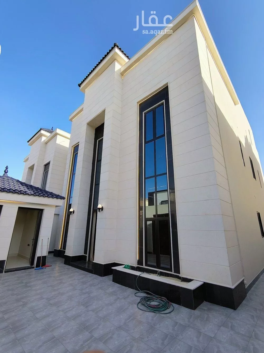 6 bedroom villa in As Sawari 5