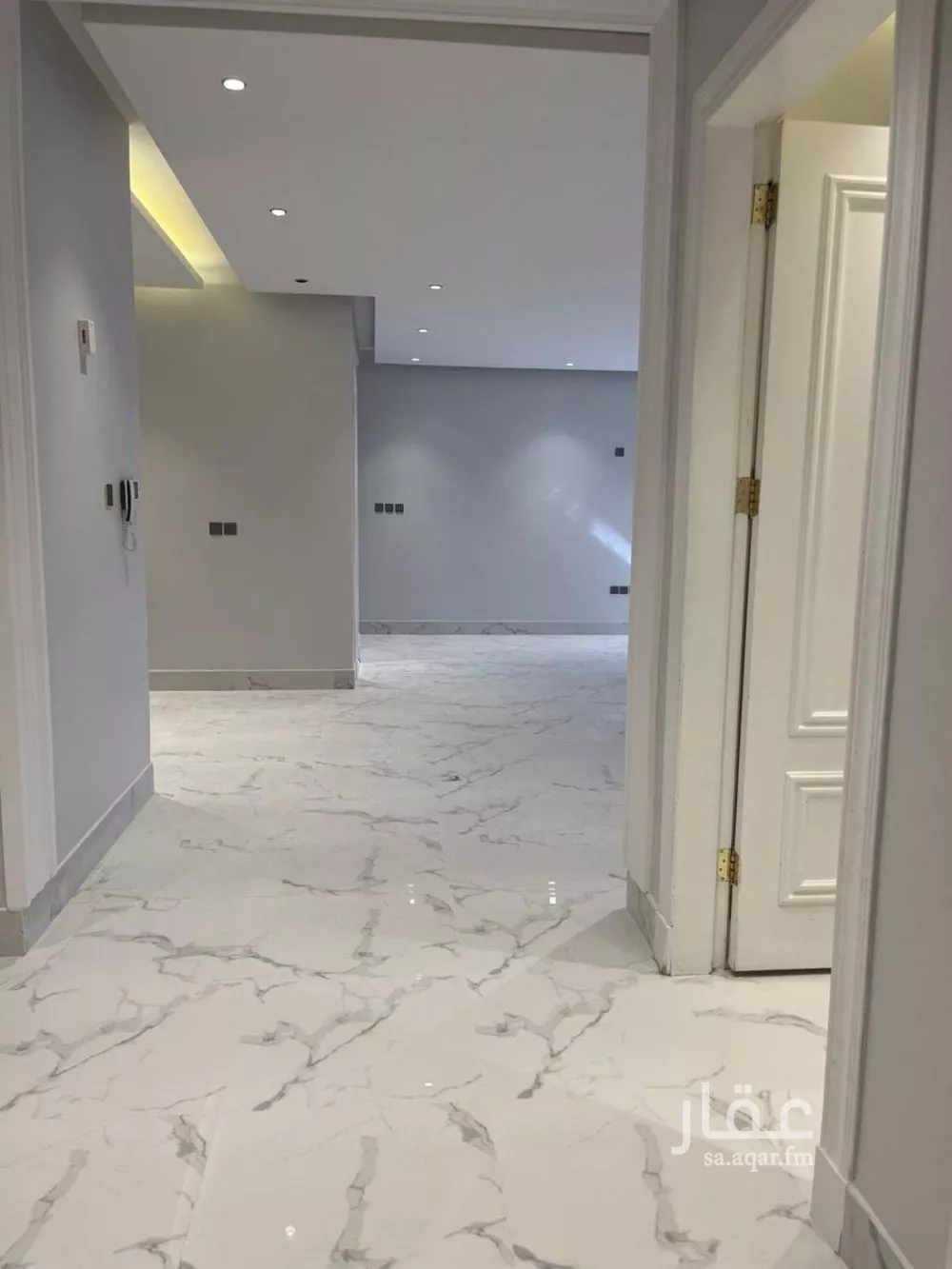 4 bedroom apartment in Al Qairawan, Riyadh 6