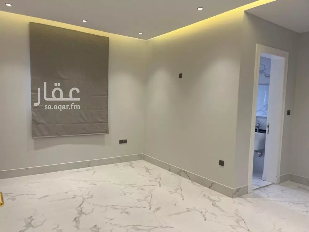 4 bedroom apartment in Al Qairawan, Riyadh 8