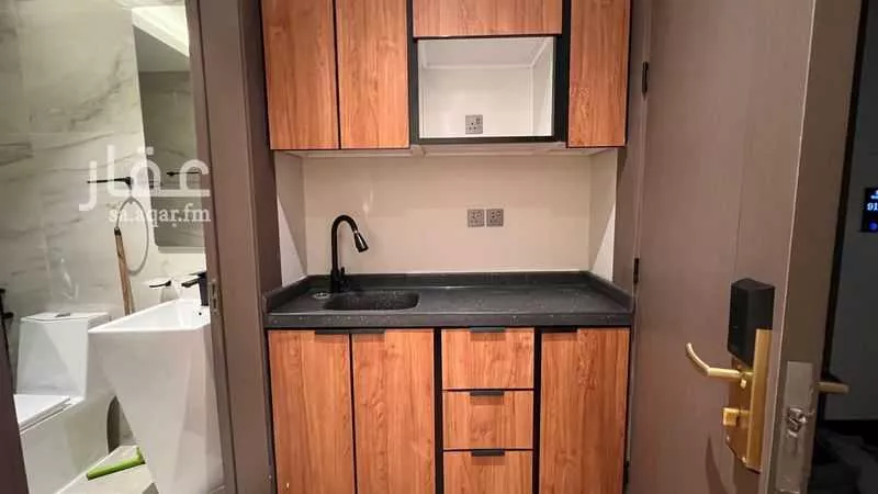 شقة 1 غرف في المربع 2