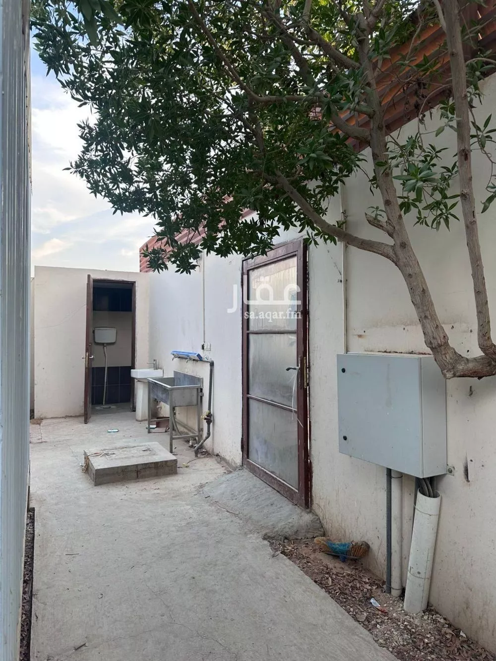 عمارة 2000 م² في الرمال 3