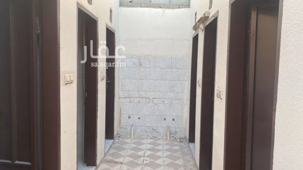 عمارة 1500 م² في الرمال 4