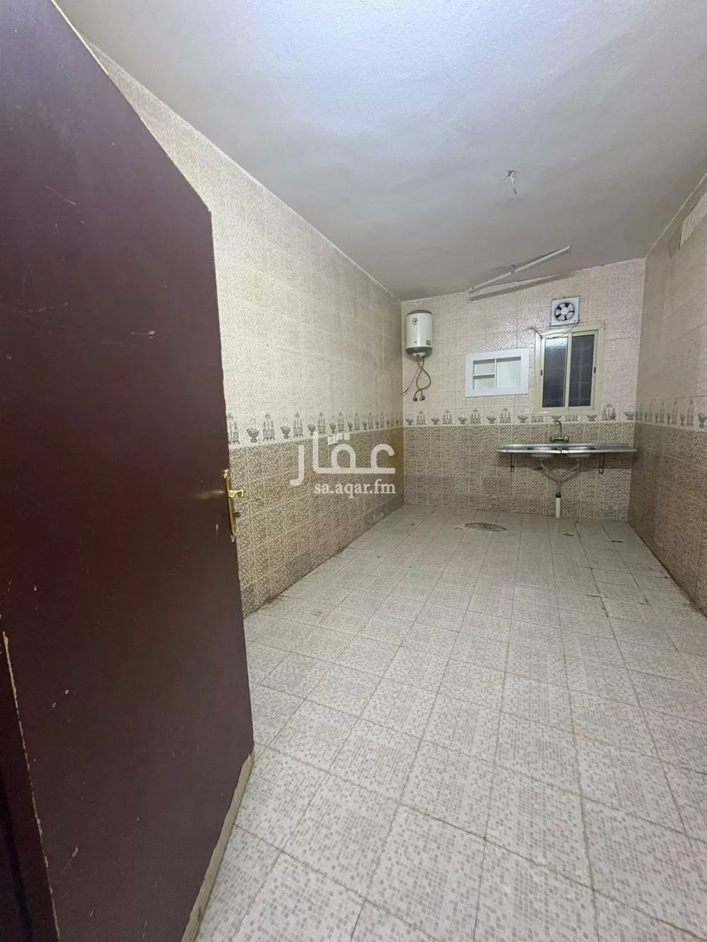 شقة 3 غرف في النظيم 5