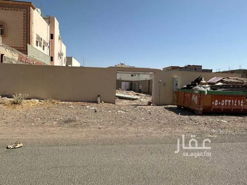 أرض 560 م² في السكة الحديدية 4