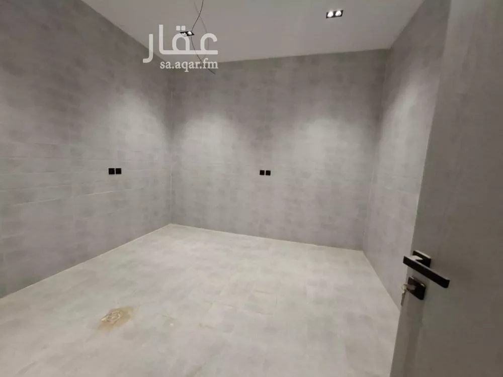 5 bedroom apartment in Al Janadriyah, Riyadh 10