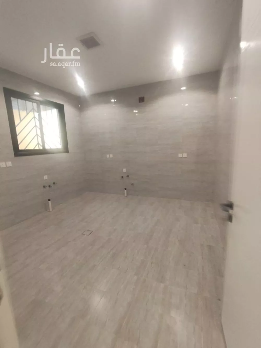 فيلا 5 غرف في الزهرة 3