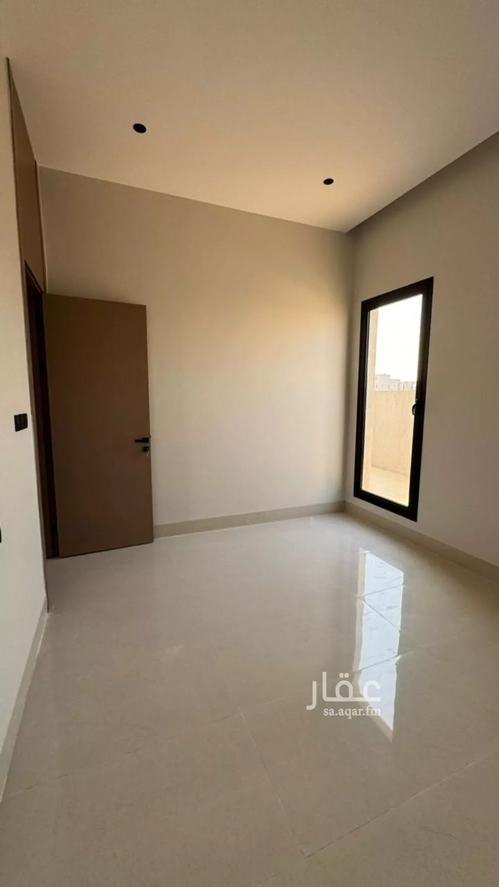 فيلا 6 غرف في المهدية 3