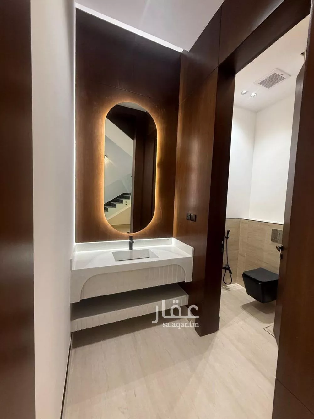 4 bedroom villa in Al Mahdiyyah 5