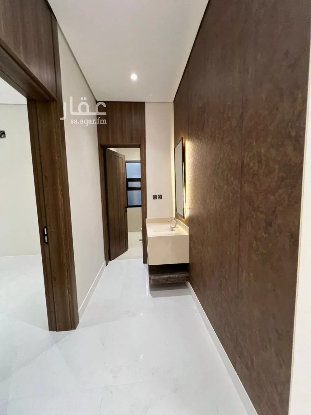 6 bedroom villa in Al Mahdiyyah 4