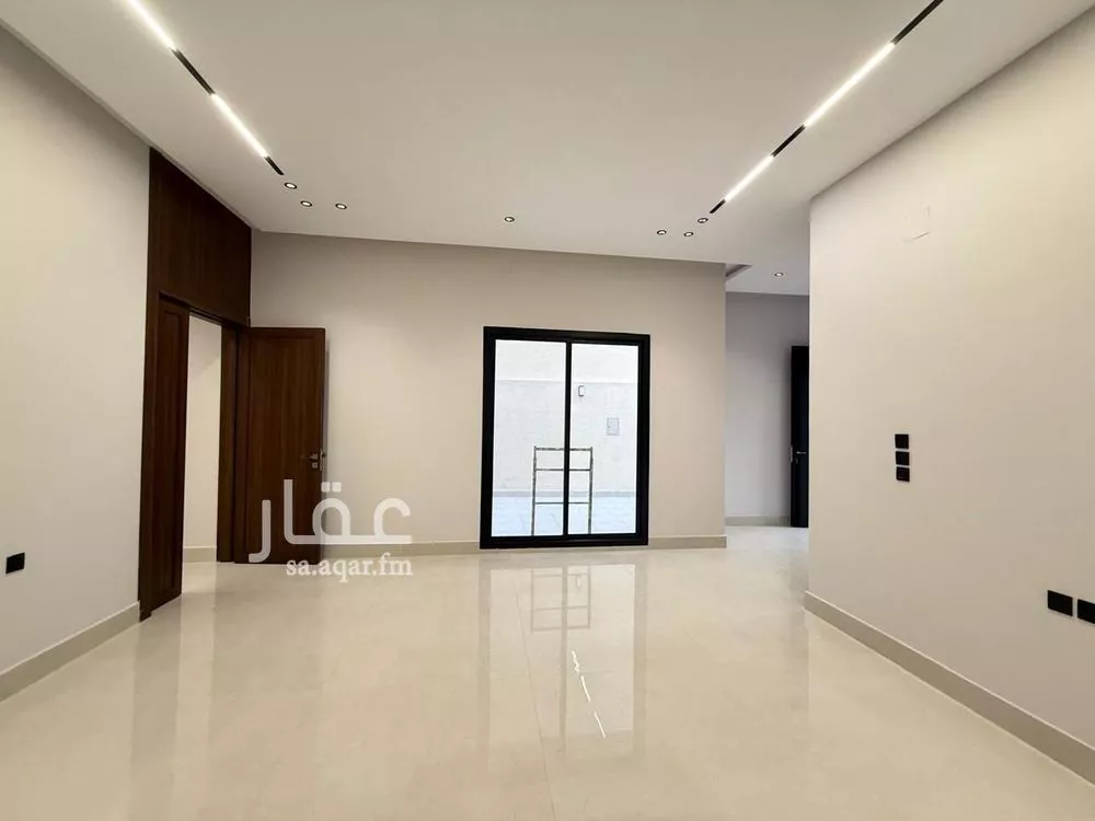 فيلا 6 غرف في المهدية 2