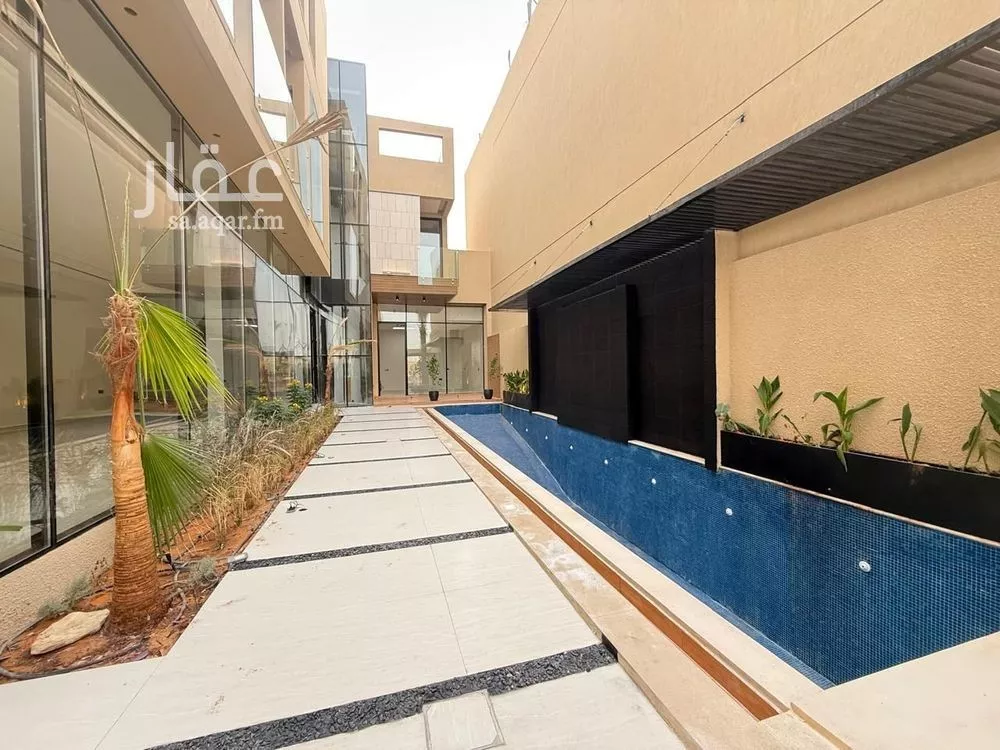 فيلا 6 غرف في المهدية 5