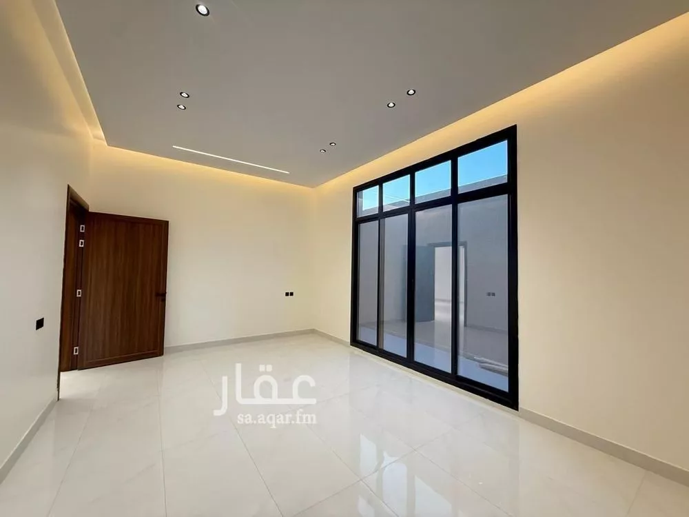 فيلا 6 غرف في المهدية 3