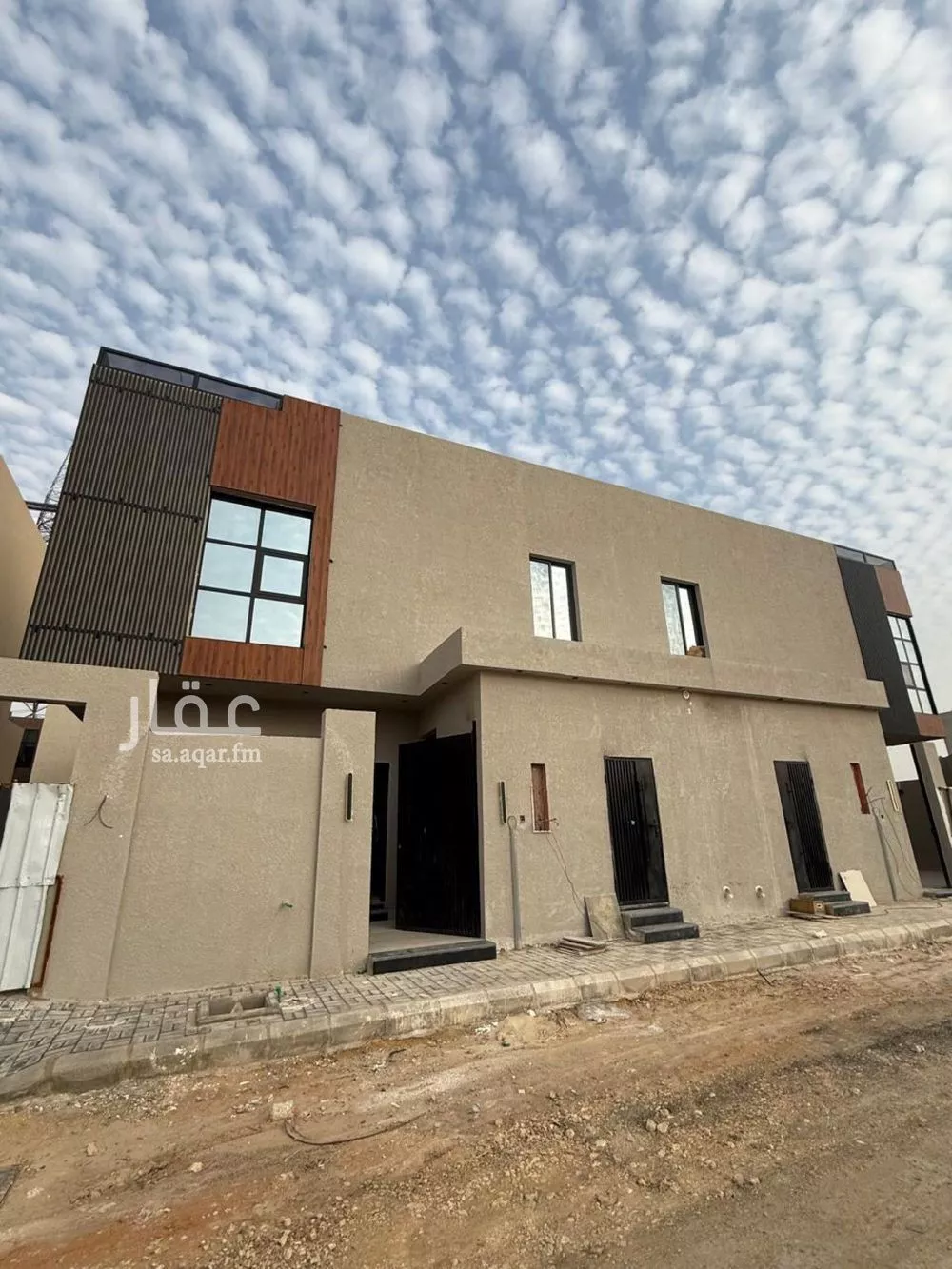 5 bedroom villa in Al Mahdiyyah 1