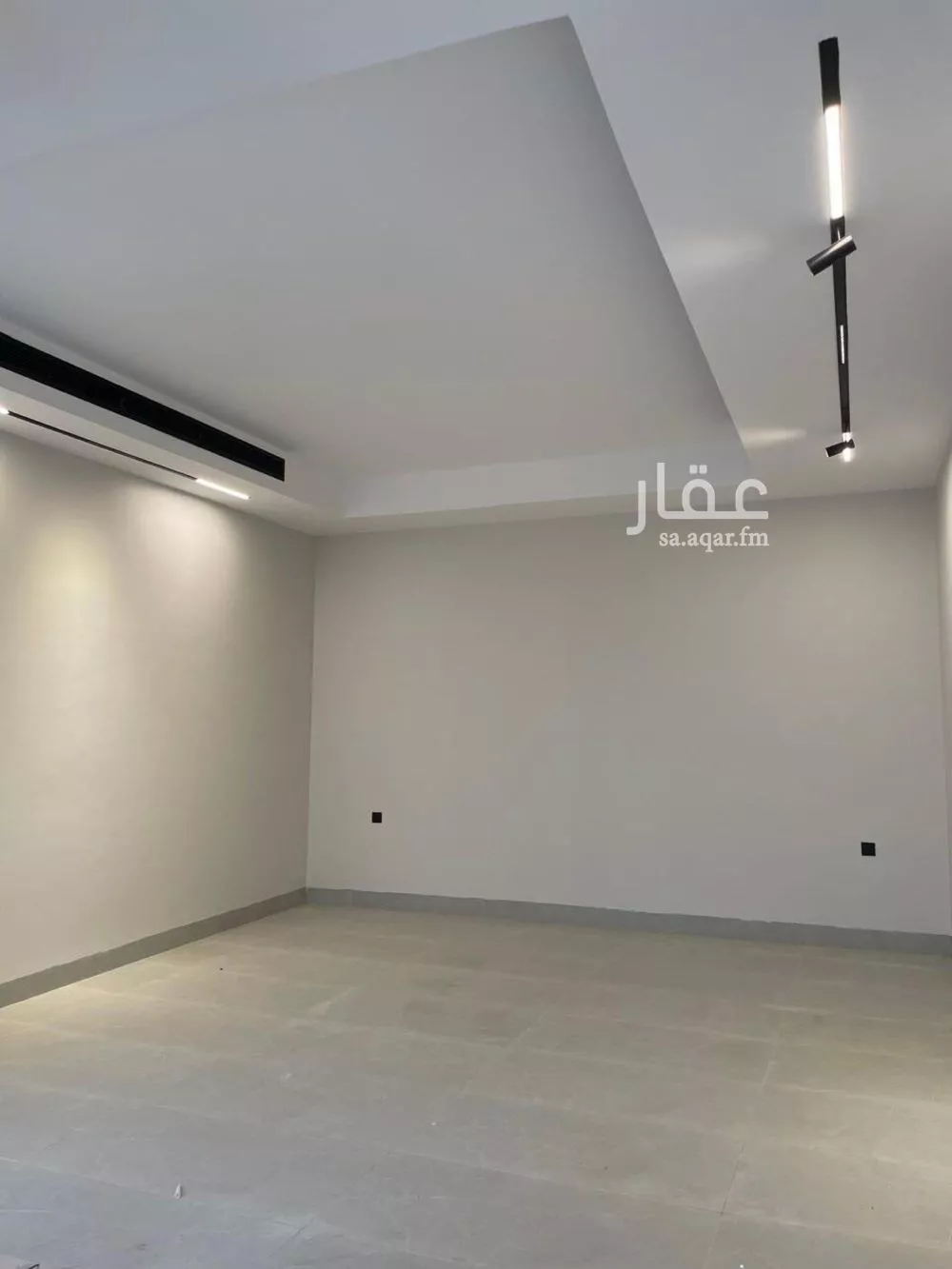 فيلا 7 غرف في المهدية 4