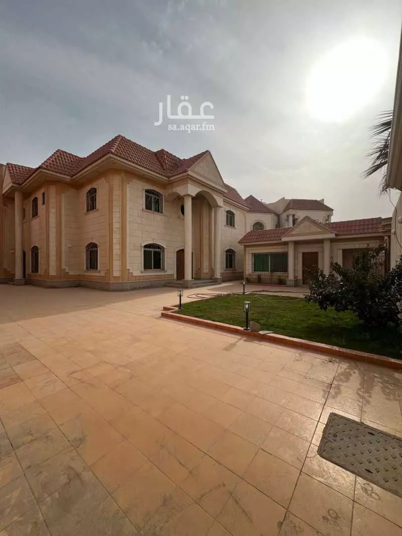 فيلا 5 غرف في اشبيلية 2