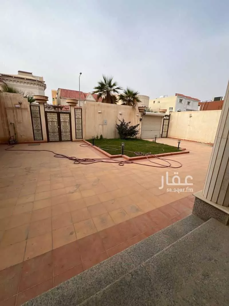 فيلا 5 غرف في اشبيلية 1