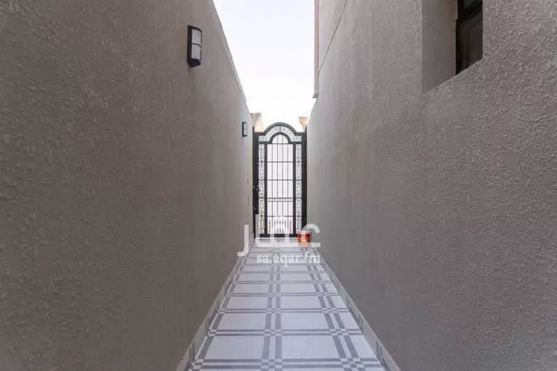 فيلا 10 غرف في ظهرة لبن 4