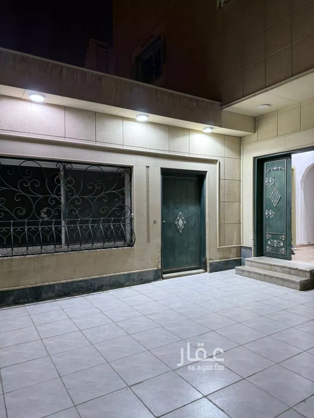 12 bedroom villa in Al Yarmouk 4