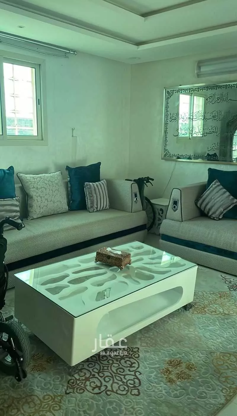 4 bedroom apartment in Dhahrat Laban 1