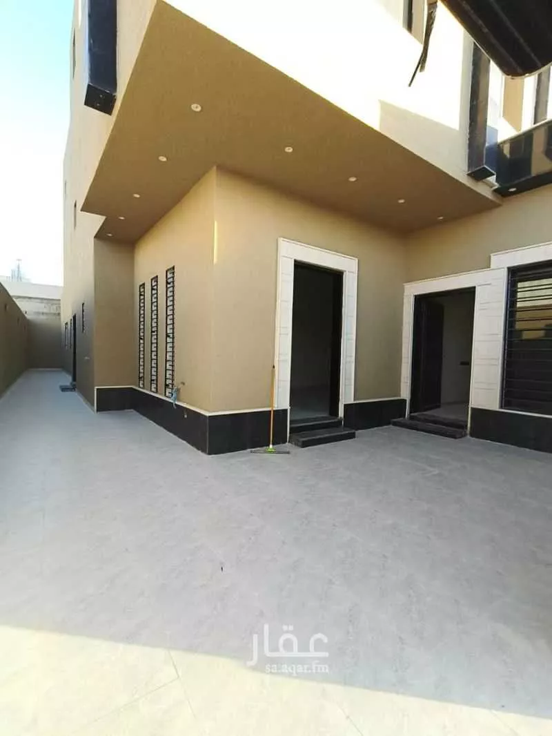 فيلا 4 غرف في الجنادرية 2