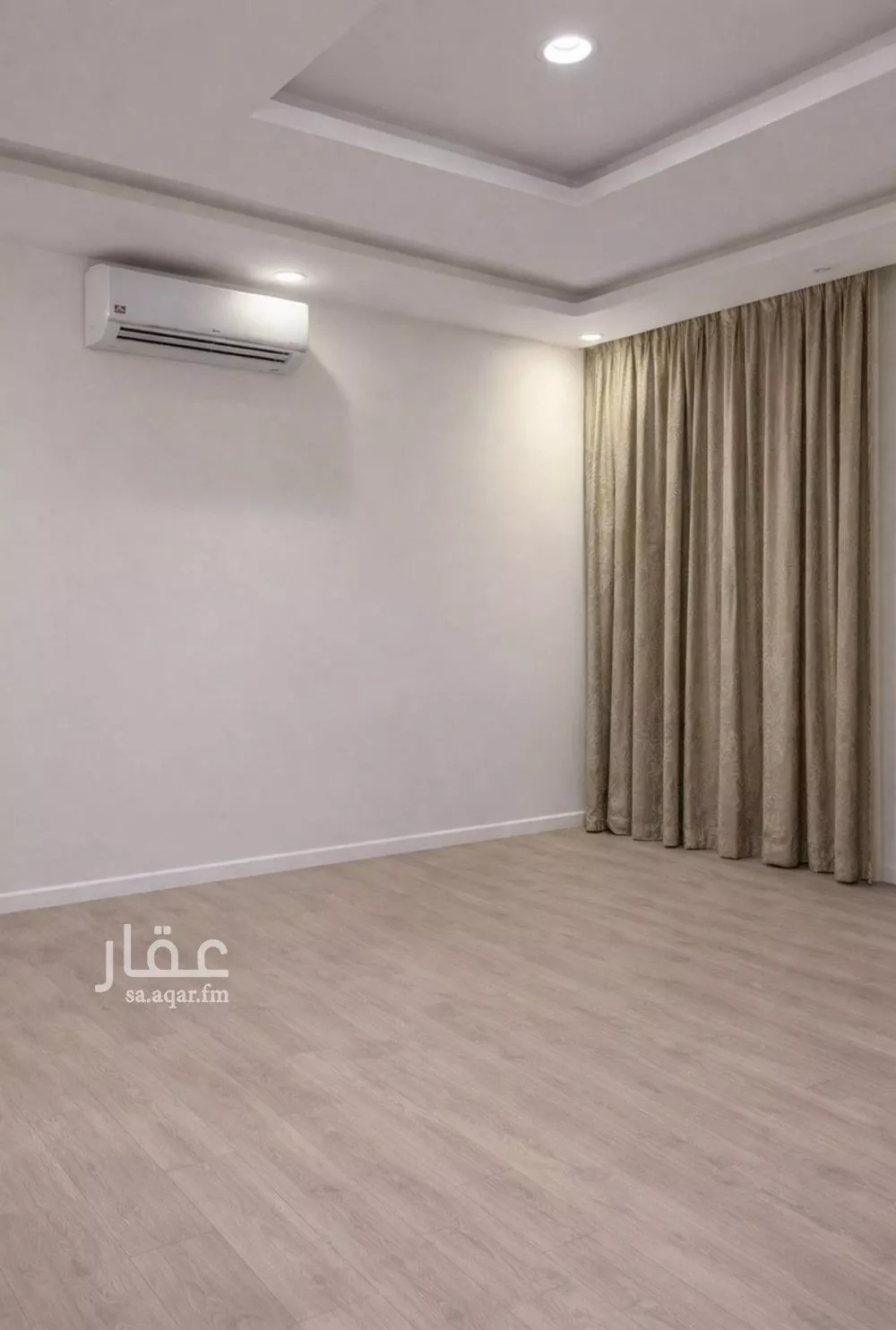 شقة 3 غرف في الملقا 4