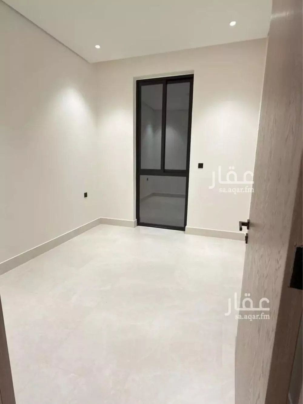 3 bedroom apartment in Al Yarmouk 2