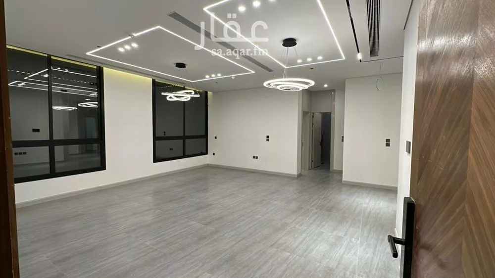 شقة 3 غرف في الرمال 1