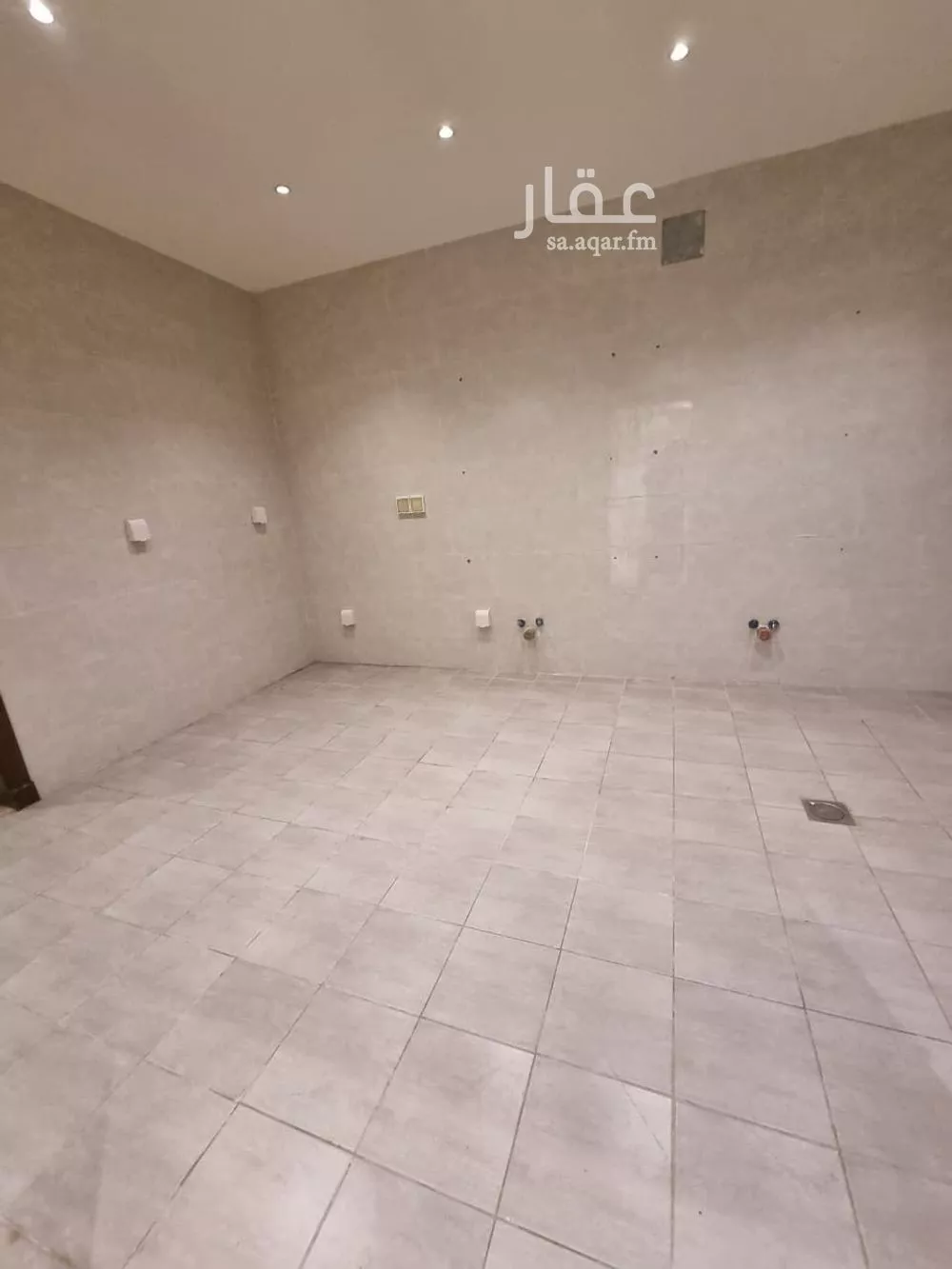 فيلا 4 غرف في الجنادرية 4